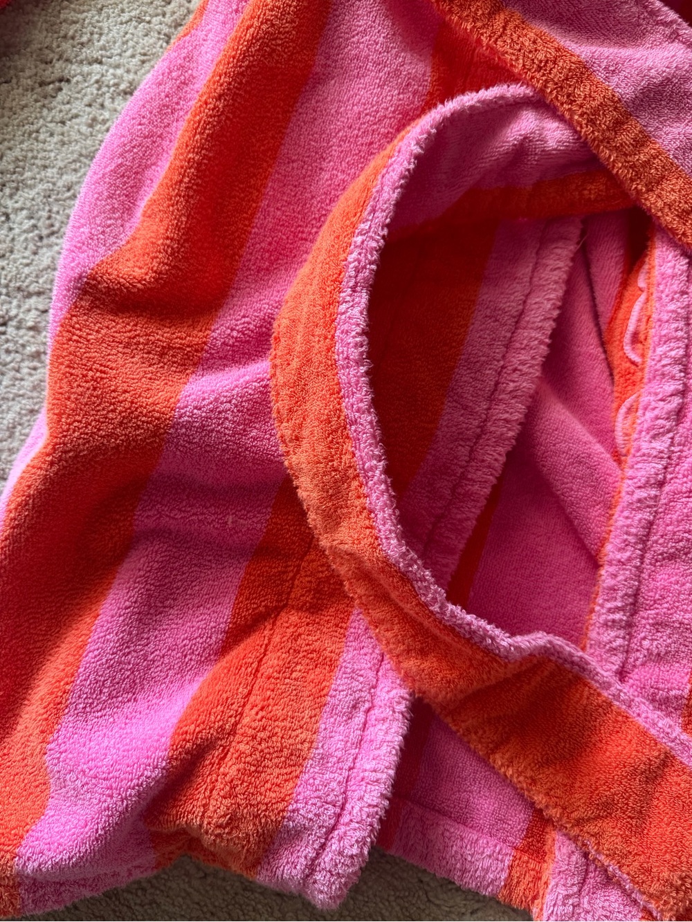 Hommey Striped Pink & Orange Plush Bathrobe - Picture 4 of 10